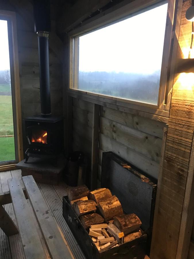Sleeps 12 Hot Tub Sauna Cinema Pets Welcome Enniskillen Extérieur photo